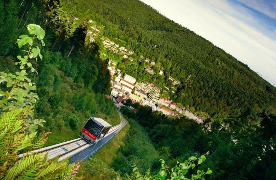 Ferienwohnung Am Enzufer Mit Balkon In Bad Wildbad Im Schwarzwald エクステリア 写真