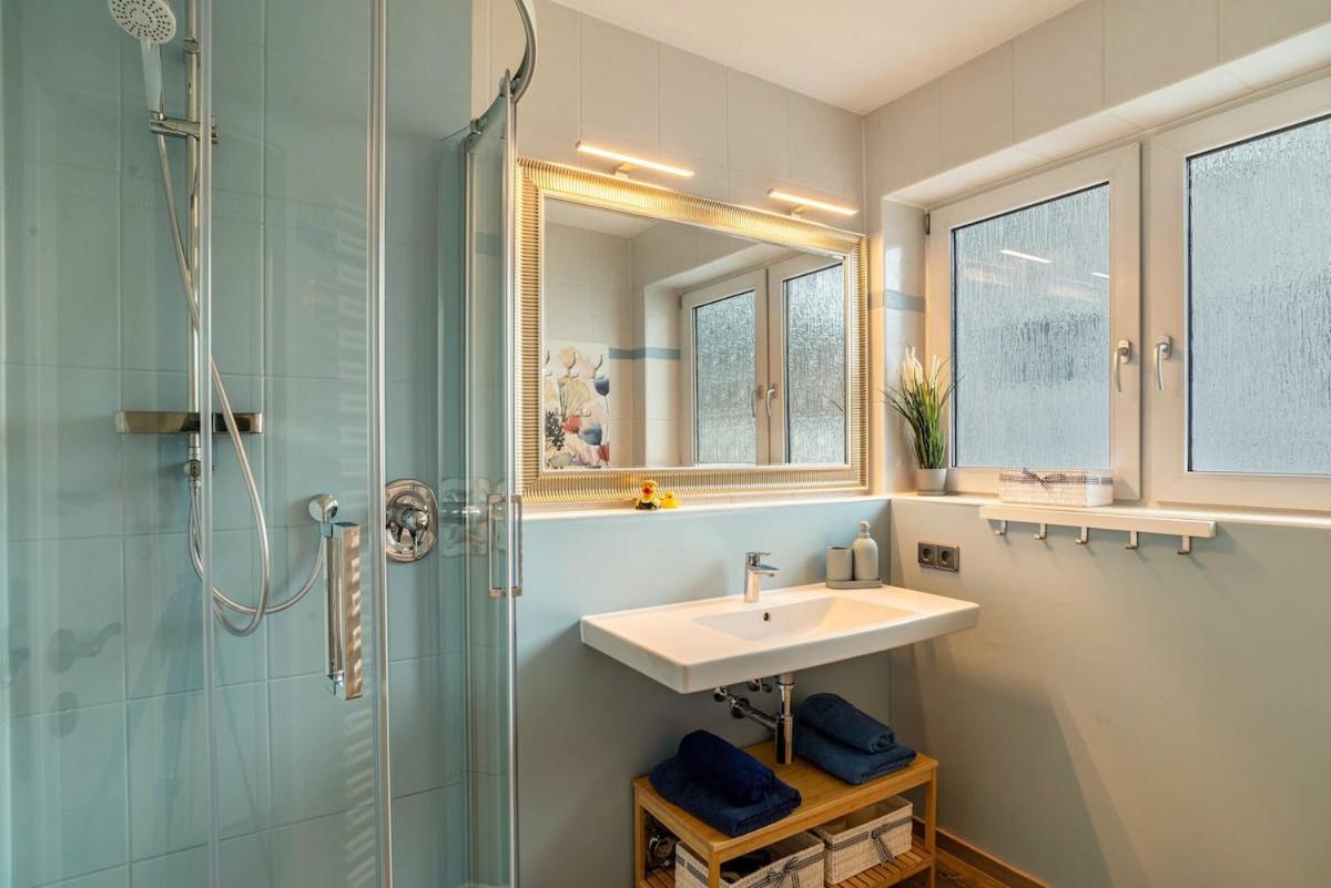 Ferienwohnung Am Enzufer Mit Balkon In Bad Wildbad Im Schwarzwald エクステリア 写真