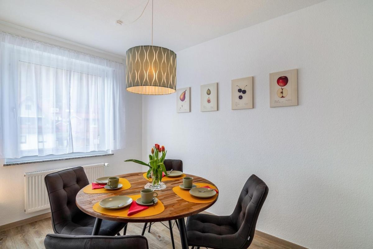 Ferienwohnung Am Enzufer Mit Balkon In Bad Wildbad Im Schwarzwald エクステリア 写真