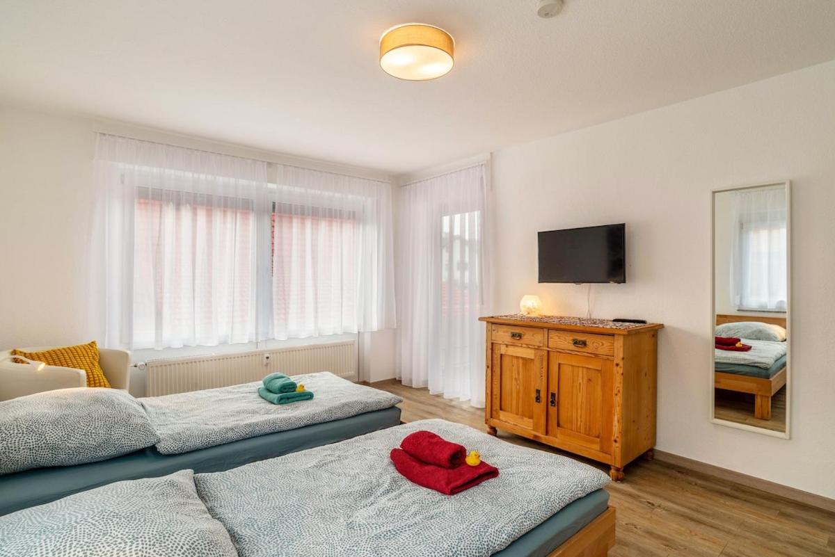 Ferienwohnung Am Enzufer Mit Balkon In Bad Wildbad Im Schwarzwald エクステリア 写真